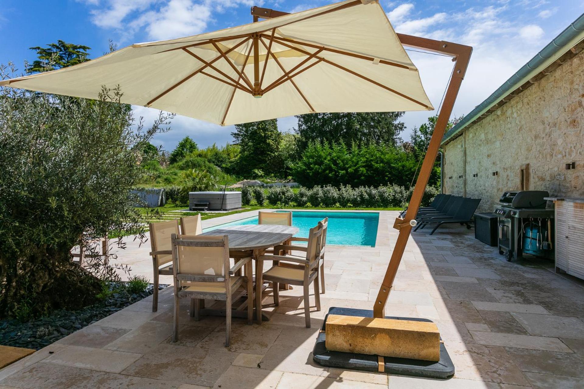 Guardian House Of Chateau Monteil With Heated Pool And Jacuzzi Villa Calviac-en-Perigord Exterior foto